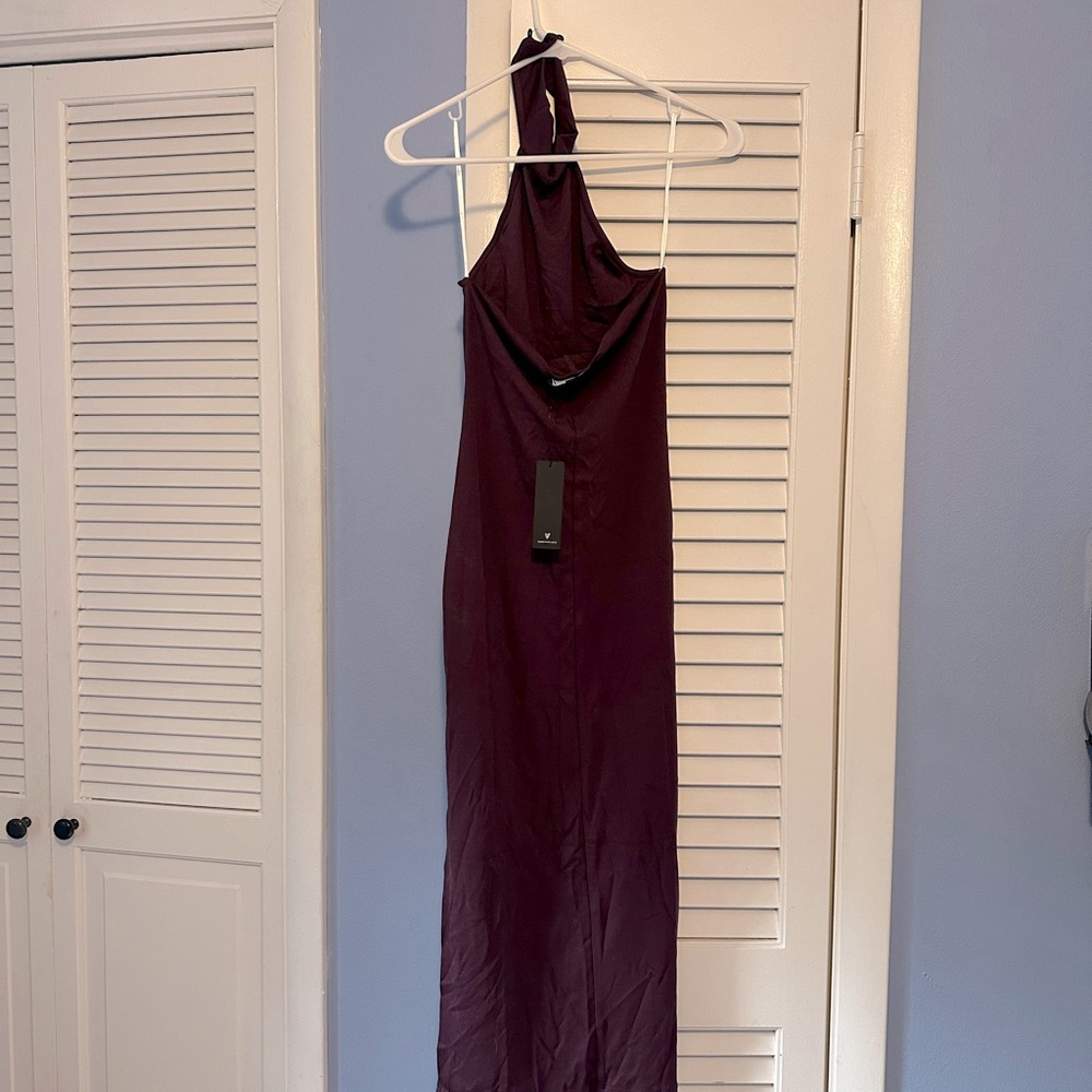 Lulus, size small, midi. Never worn with tags